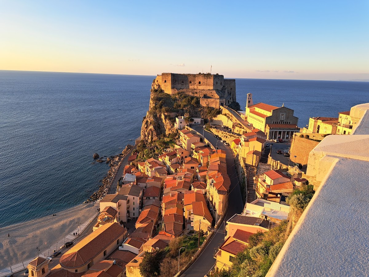 Hotel Scilla — Alloggio a Scilla, Reggio Calabria