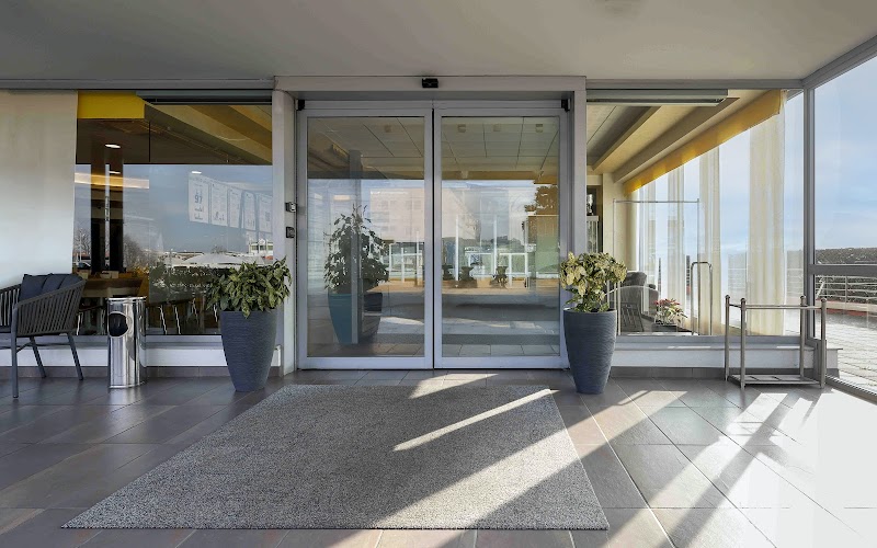 Dama Hotel — Alloggio a Fossano, Cuneo