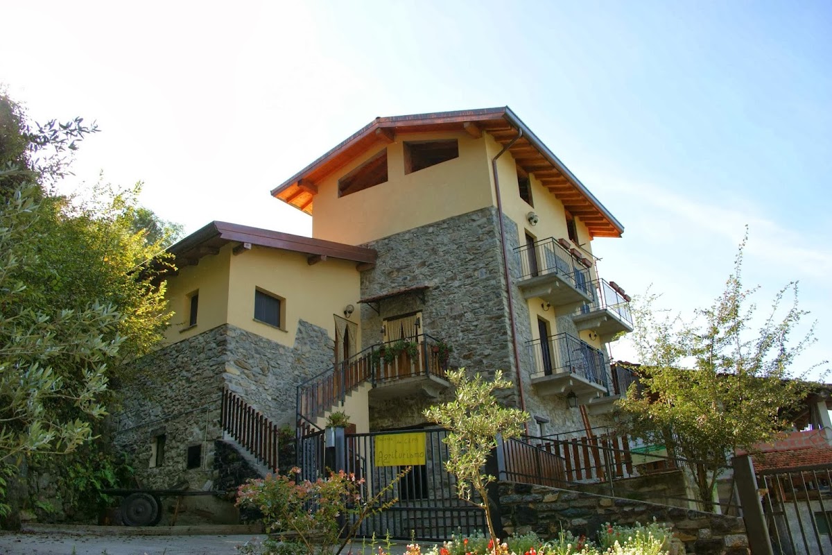 Agriturismo Madonna dei Ceppi — Alloggio a Varenna, Lecco