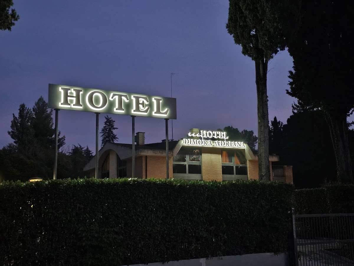 Hotel Dimora Adriana — Alloggio a Tivoli, Roma