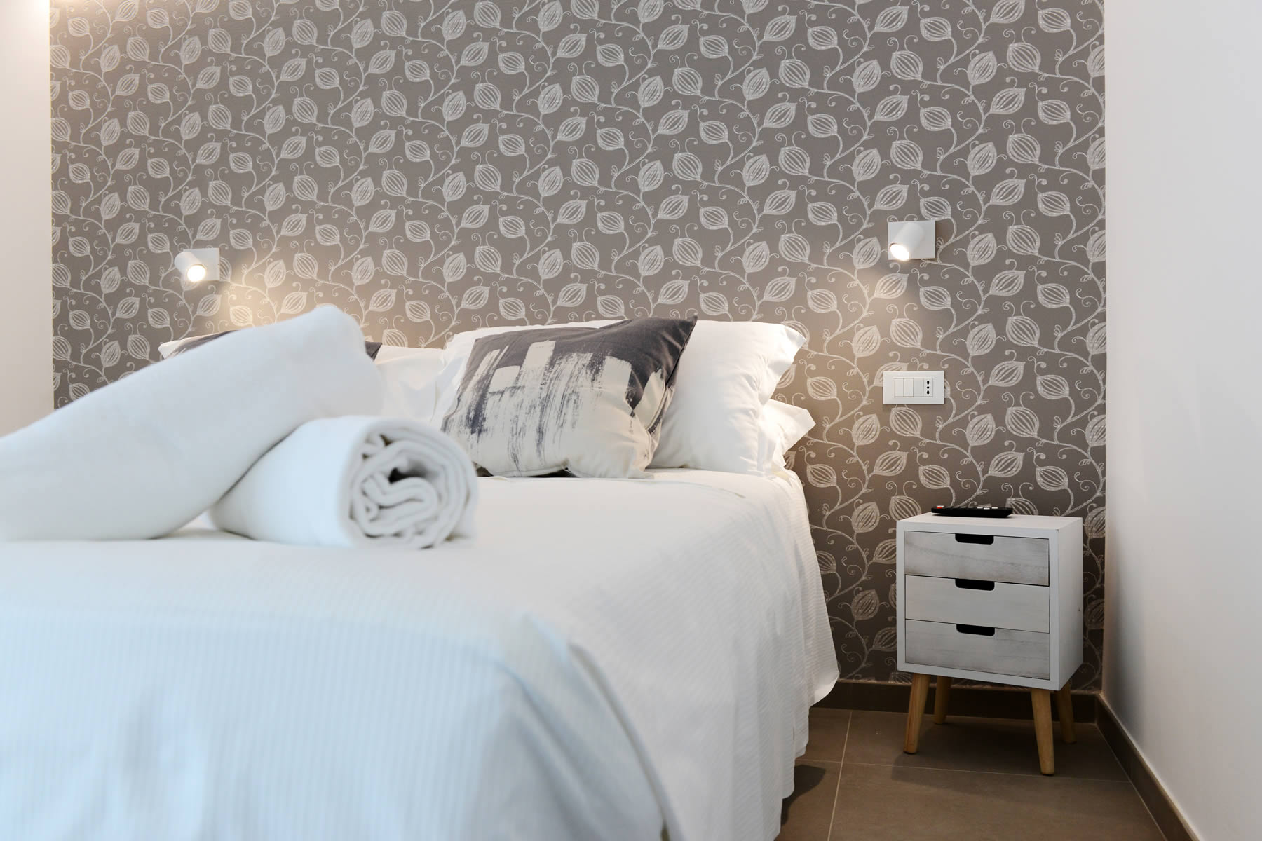 Miramed Rooms