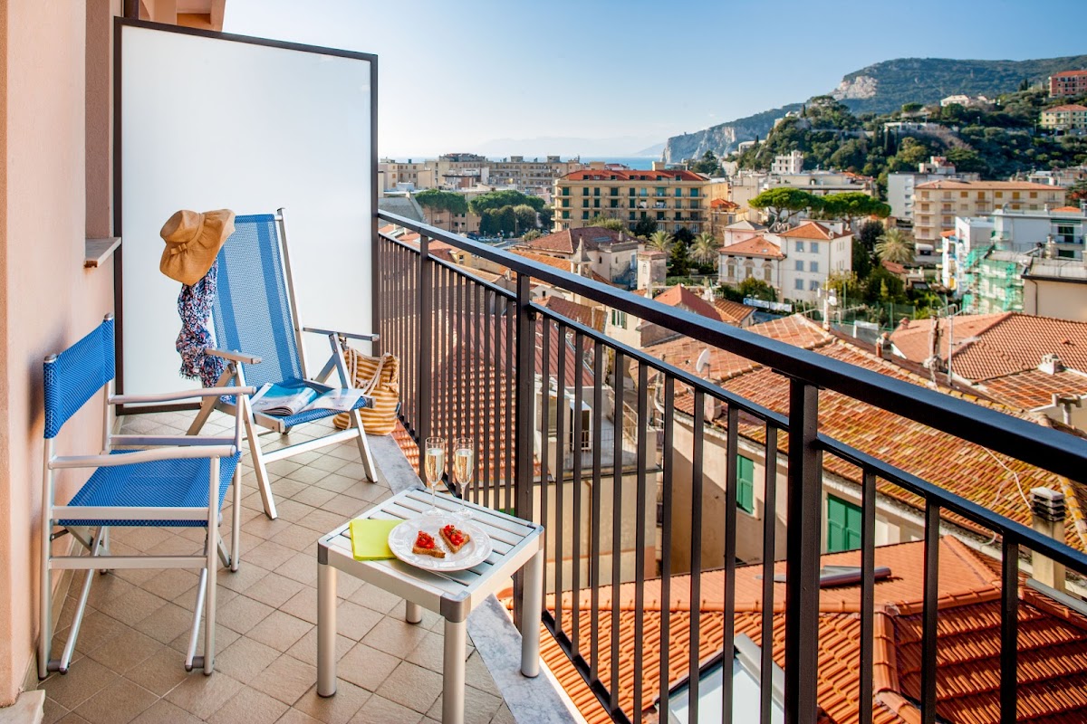 Hotel Europa — Alloggio a Finalborgo, Savona