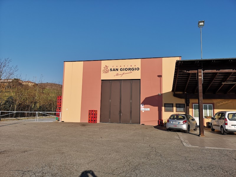 Cantina San Giorgio Monferrato — Alloggio a Casale Monferrato, Alessandria