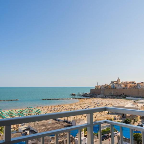 La Finestra sul Castello B&B — Alloggio a Termoli, Campobasso