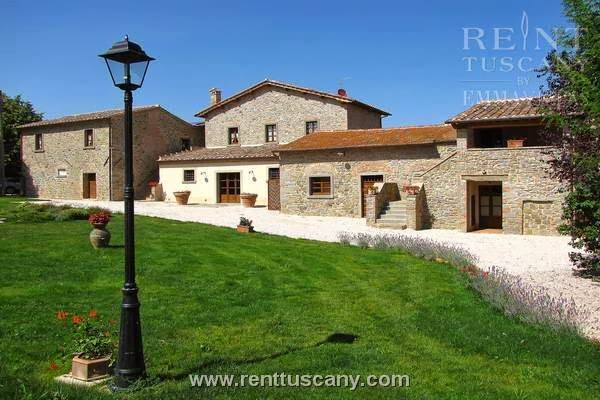 Agriturismo Il Podere di Nonno Fernando — Alloggio a Cortona, Arezzo