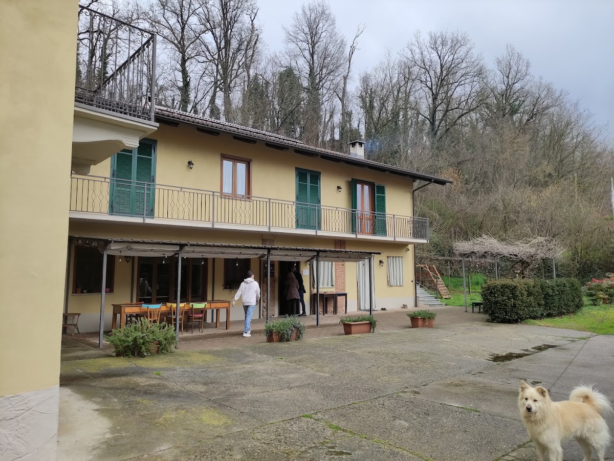 Agriturismo "La Volpe e l'uva" — Alloggio a Cherasco, Cuneo