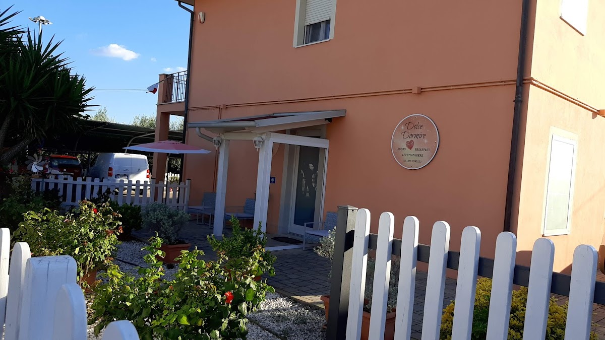 Dolce Dormire Civitanova Marche affittacamere — Alloggio a Civitanova Marche, Macerata