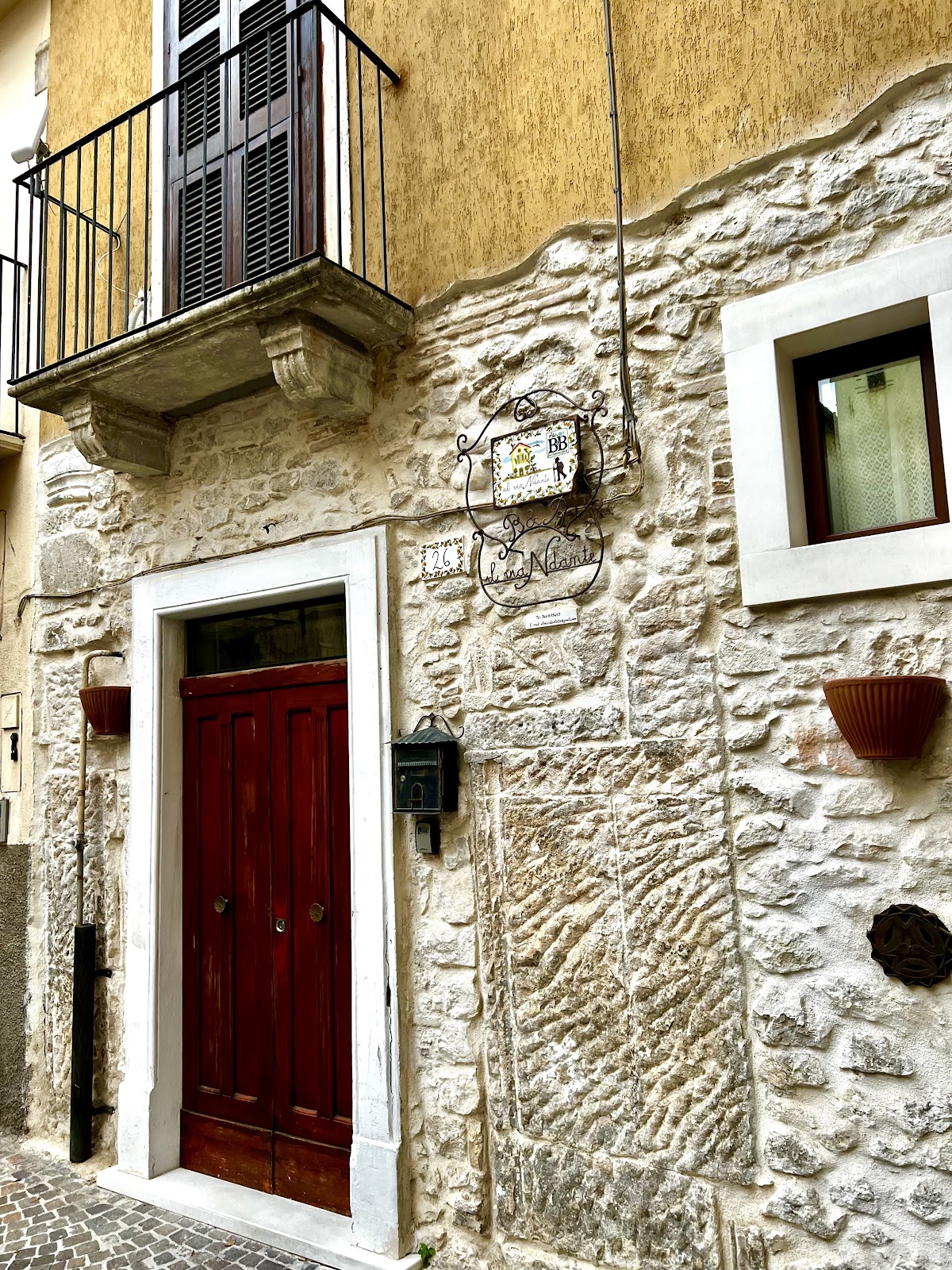 Il viandante — Alloggio a Sulmona, L'Aquila
