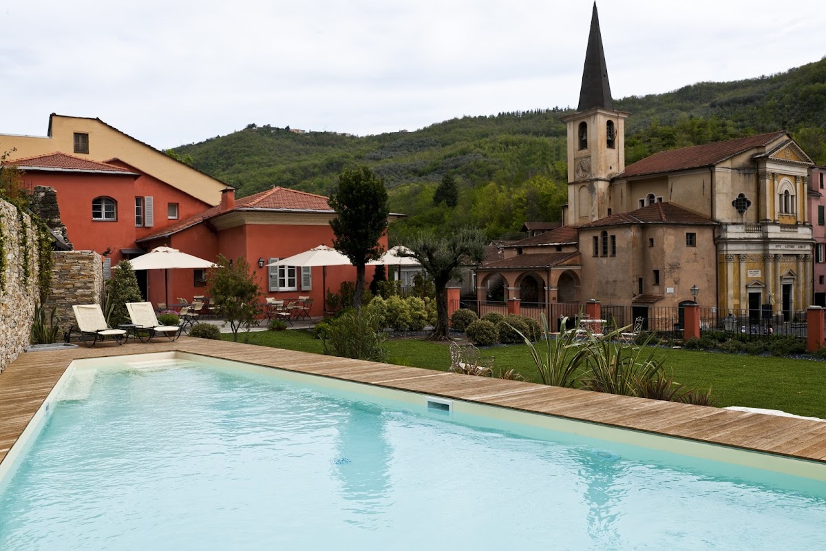 Albergo Diffuso Relais del Maro — Alloggio a Dolceacqua, Imperia
