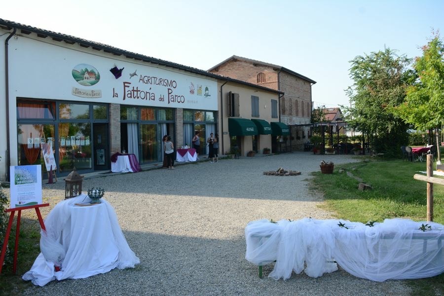 Agriturismo La Fattoria del Parco — Alloggio a Modena, Modena