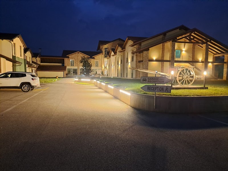 Hotel Cascina Speranza — Alloggio a Chieri, Torino