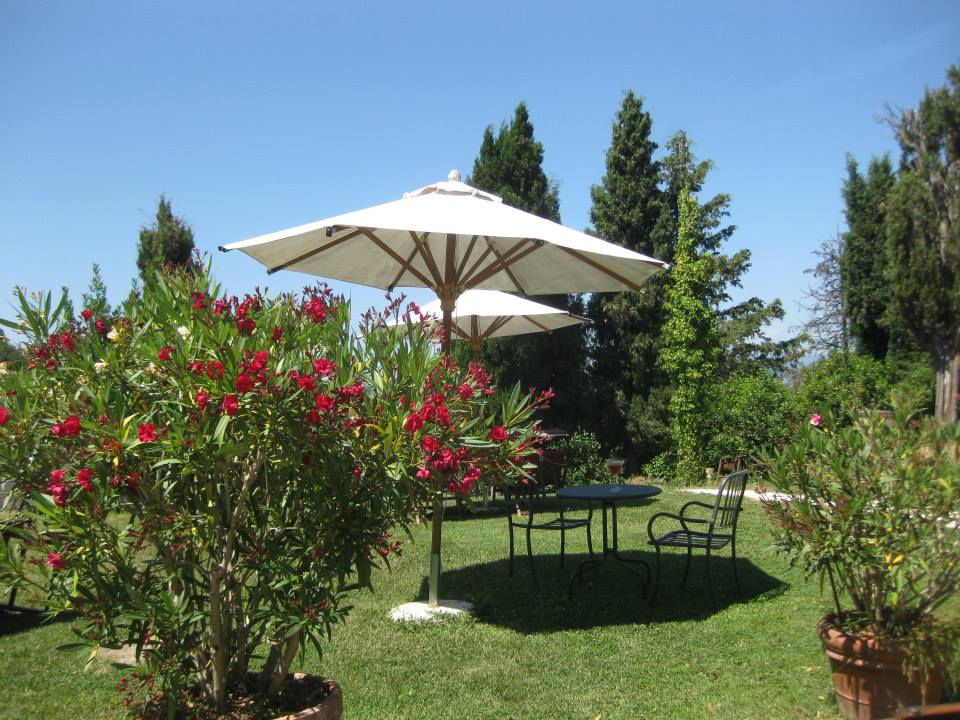Country House B&B Ai Cipressi — Alloggio a Urbino, Pesaro e Urbino