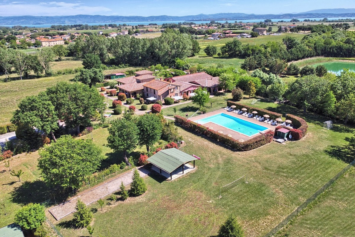 Agriturismo La Fattoria Panicarola — Alloggio a Perugia, Perugia