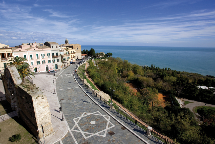 Le Stagioni Vasto B&B — Alloggio a Vasto, Chieti