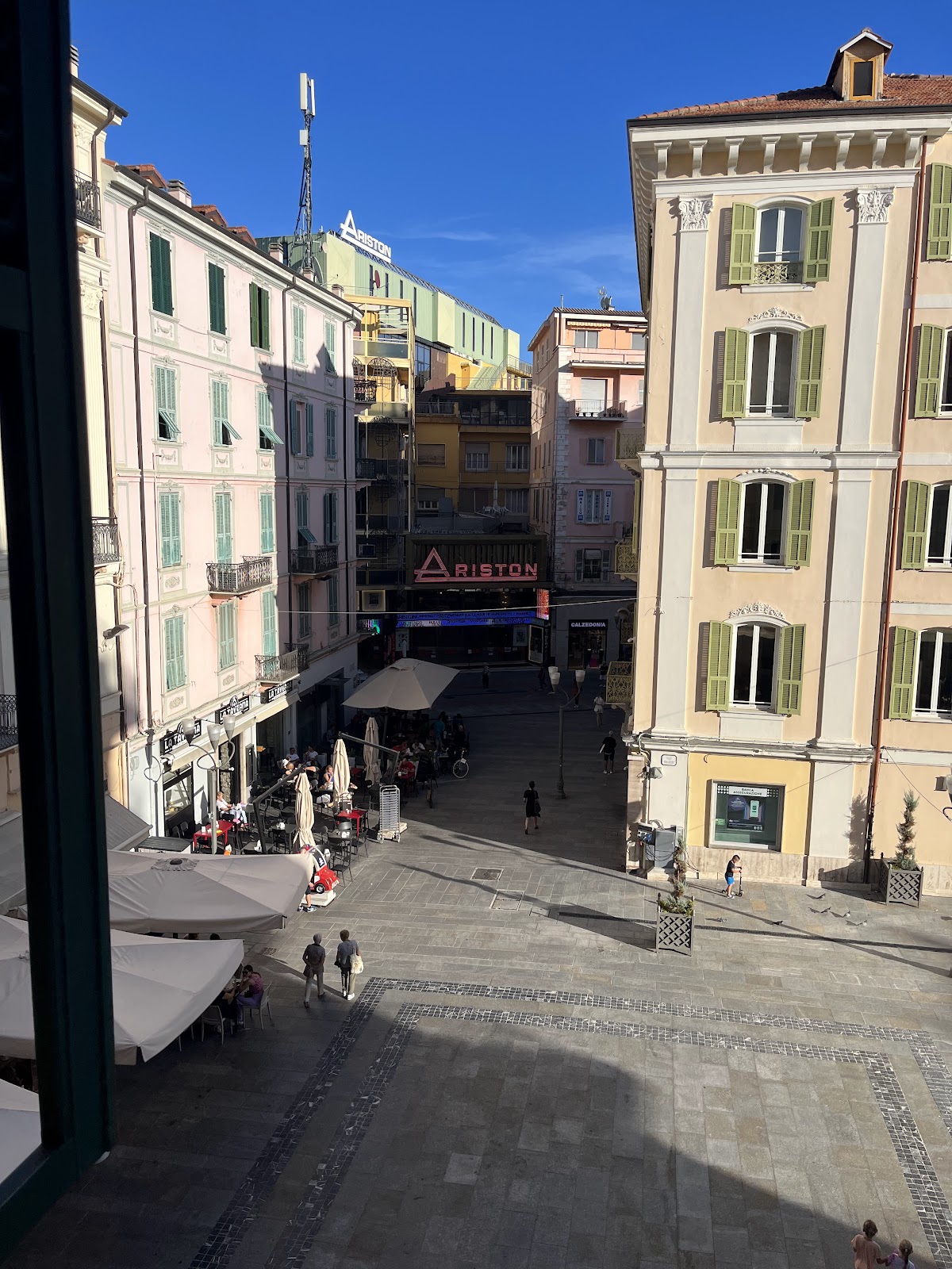 Londrino Sanremo — Alloggio a Sanremo, Imperia