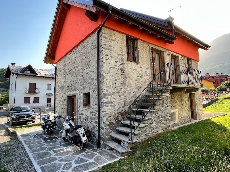 Bed & Bike La Stalla Guest House