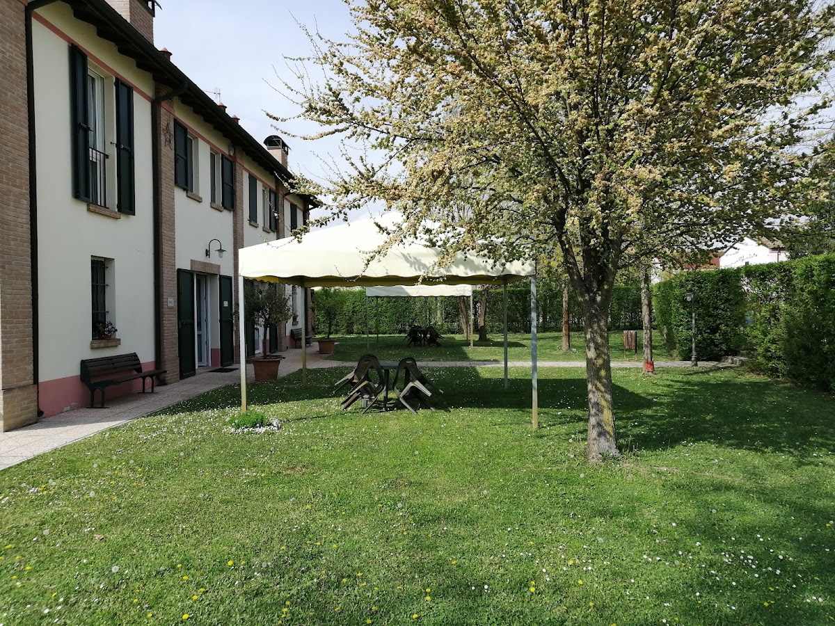 Agriturismo Alla Casella — Alloggio a Ferrara, Ferrara