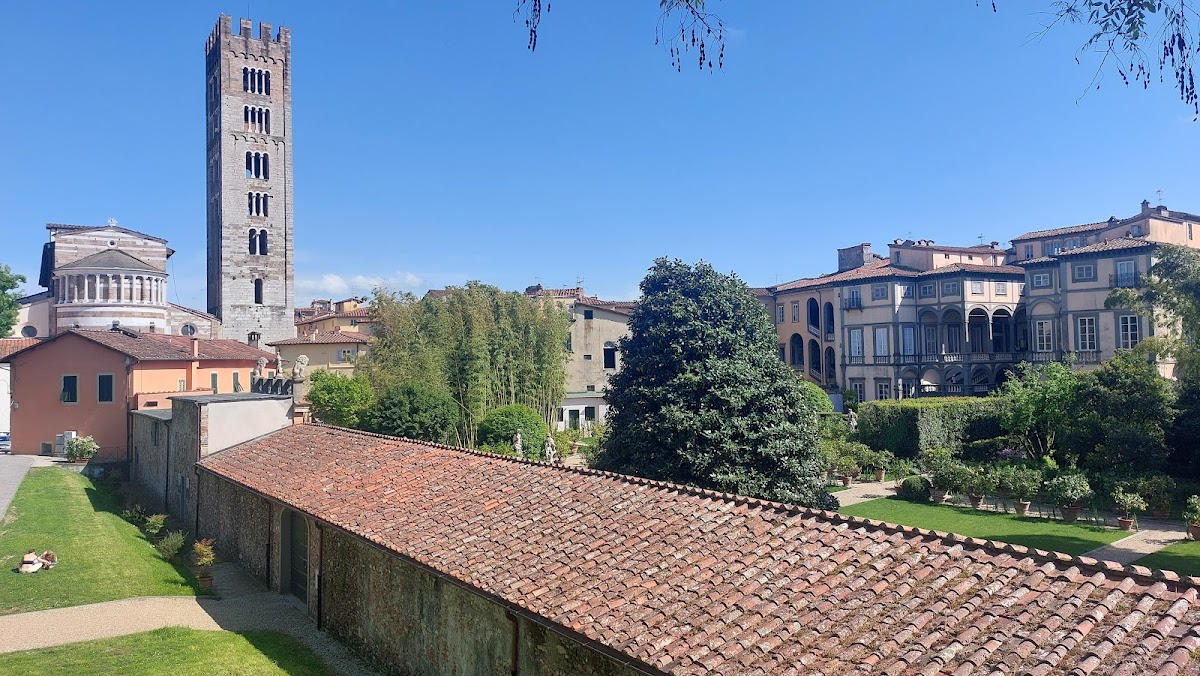 Lucca In Villa Elisa & Gentucca — Alloggio a Lucca, Lucca