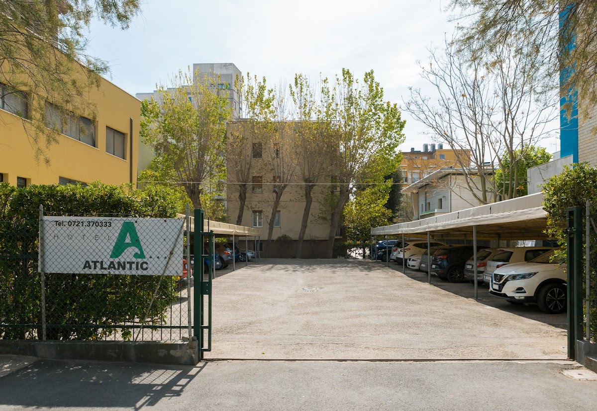 Hotel Atlantic Vista Mare — Alloggio a Pesaro, Pesaro e Urbino