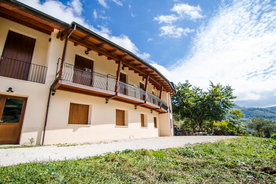 Agriturismo Podere Al Sole — Alloggio a Sulmona, L'Aquila