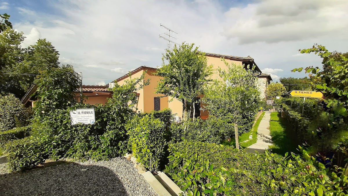 Bed and Breakfast Il Fienile — Alloggio a San Gimignano, Siena