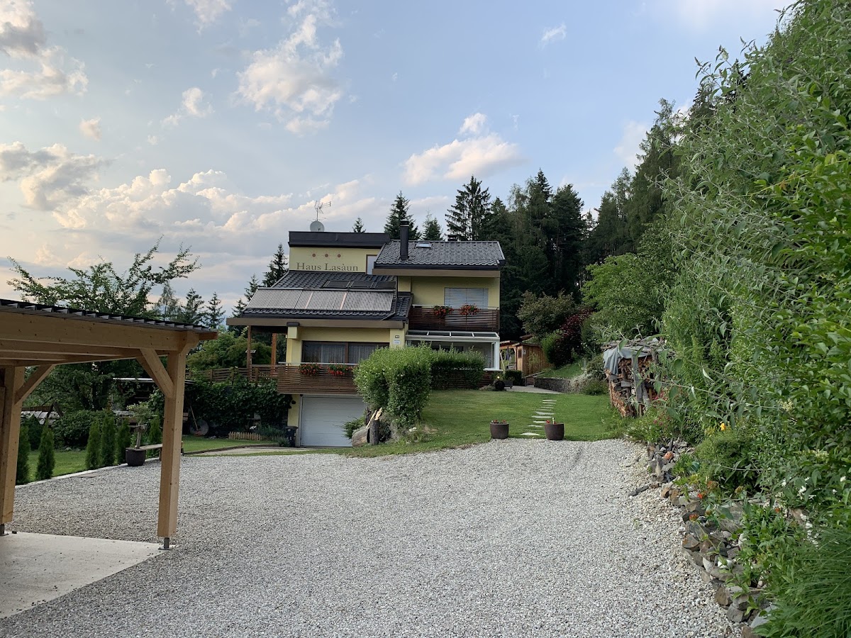 Haus Lasaun — Alloggio a Bressanone, Bolzano