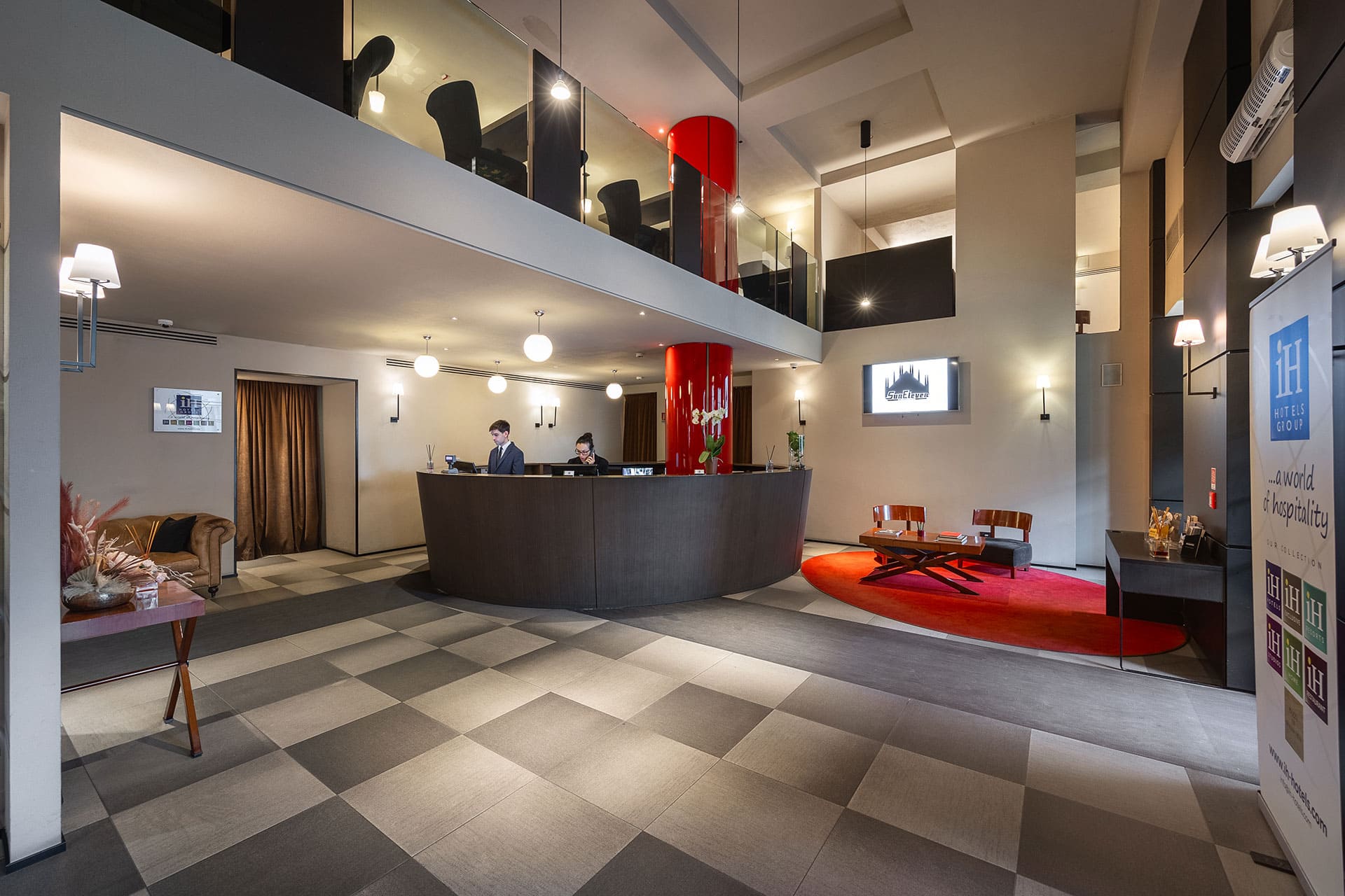 Hotel Ambasciatori — Punto di interesse a Milano, Milano