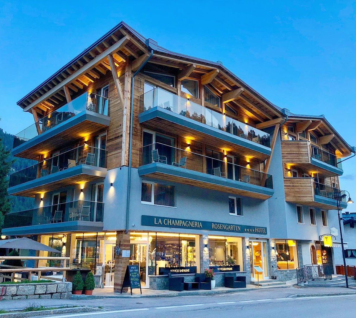 Rosengarten Dolomiti Spa Hotel - Madonna di Campiglio — Alloggio a Madonna di Campiglio, Trento