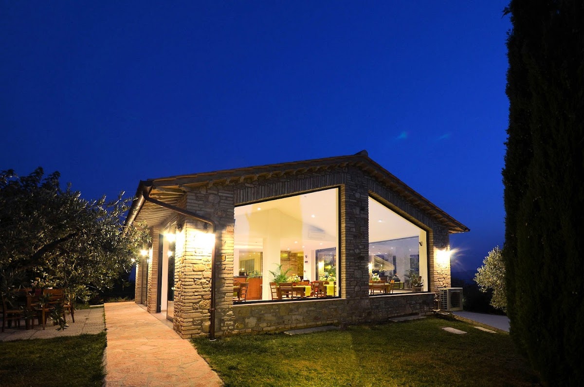 Agriturismo Colle Degli Olivi SNC — Alloggio a Assisi, Perugia