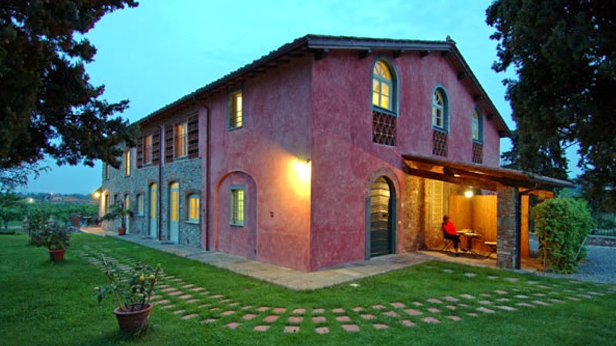 Agriturismo "Casale Le Fornaci" — Alloggio a Lucca, Lucca