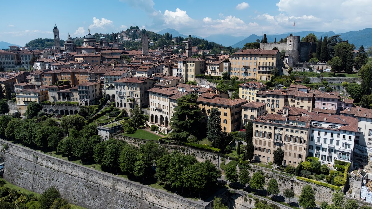 Foresteria di Palazzo Radici — Alloggio a Bergamo, Bergamo