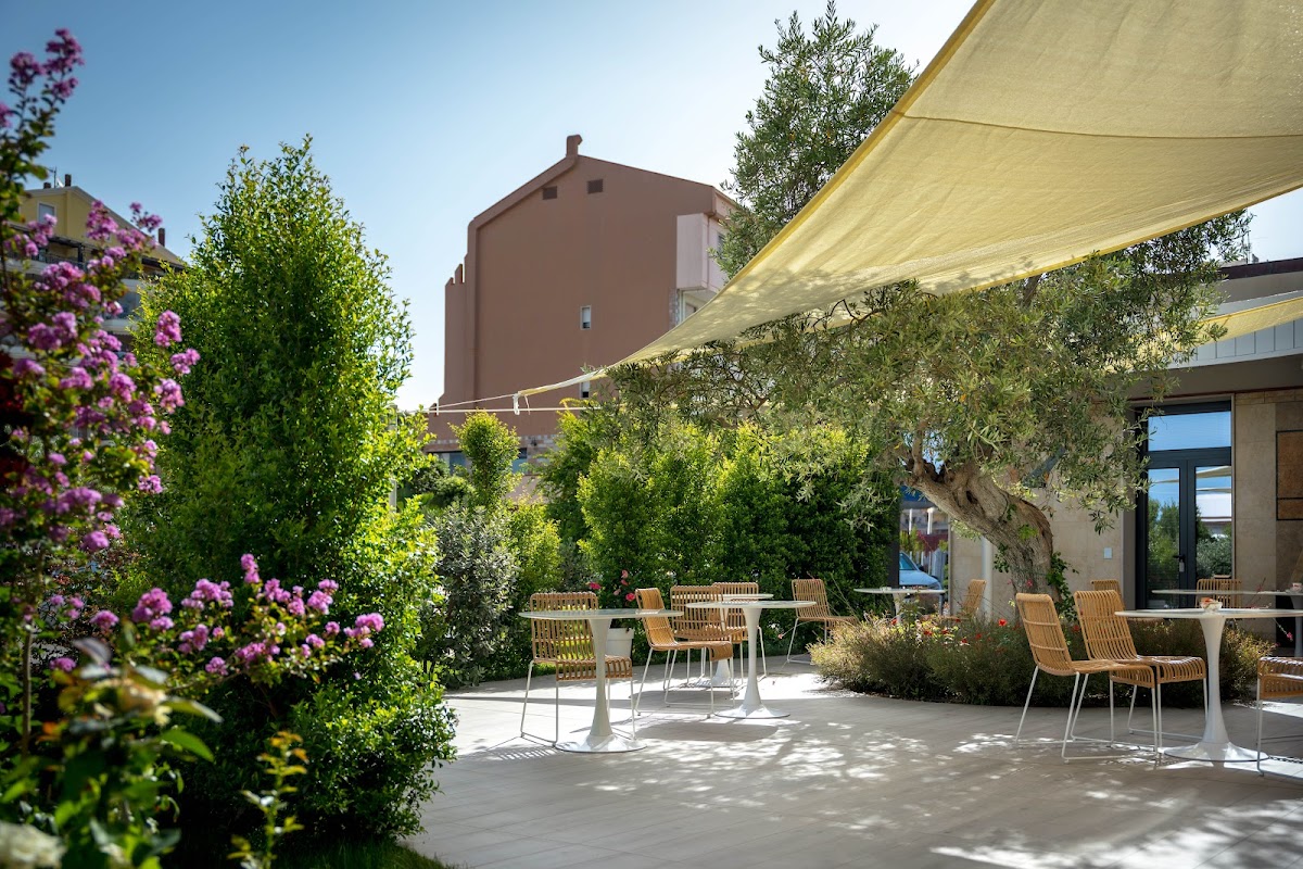 Hotel Carlo Felice — Alloggio a Sassari, Sassari