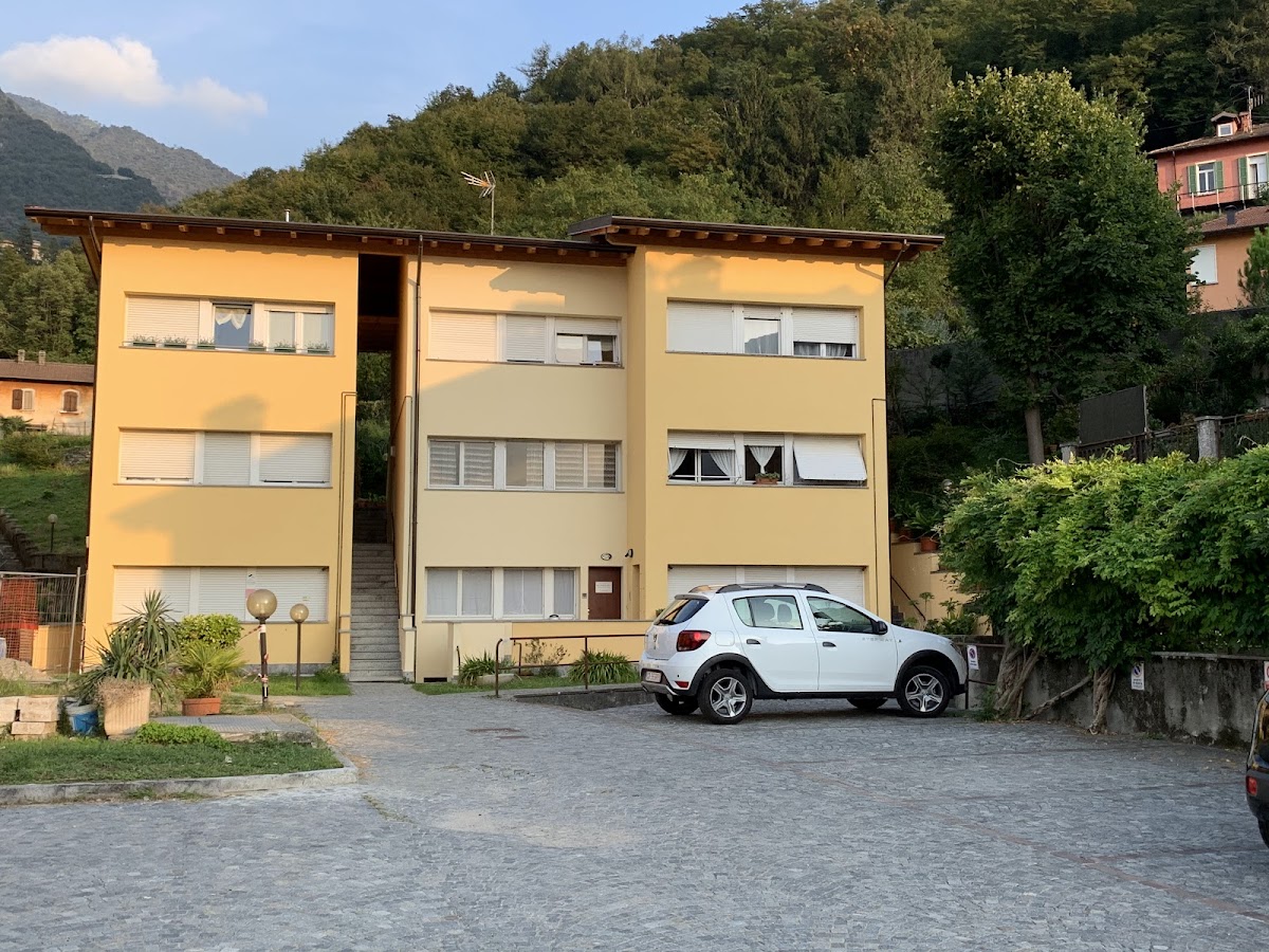 Nadia B&B — Alloggio a Varenna, Lecco