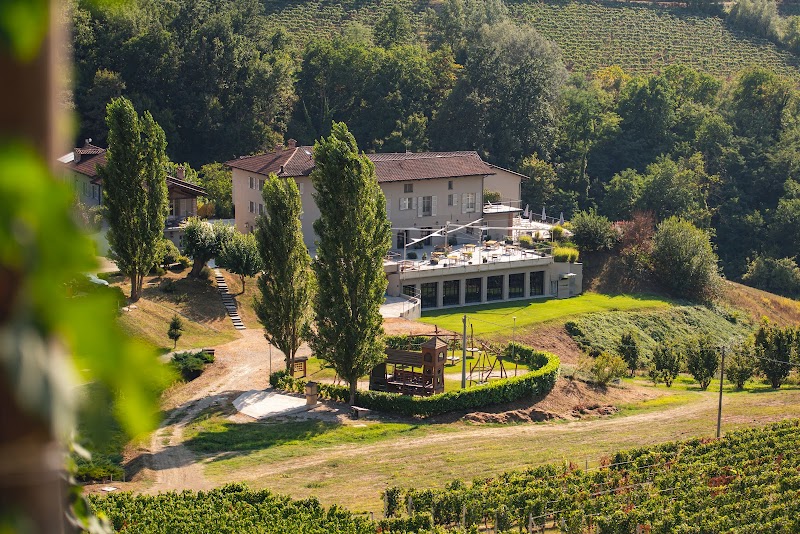 Réva Resort & Spa — Alloggio a Barolo, Cuneo