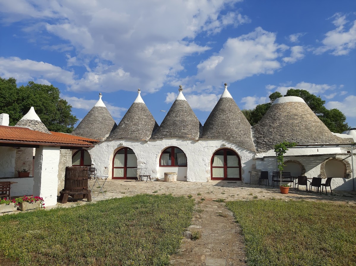 Agriturismo - Ristorante Masseria Ferri — Alloggio a Ostuni, Brindisi