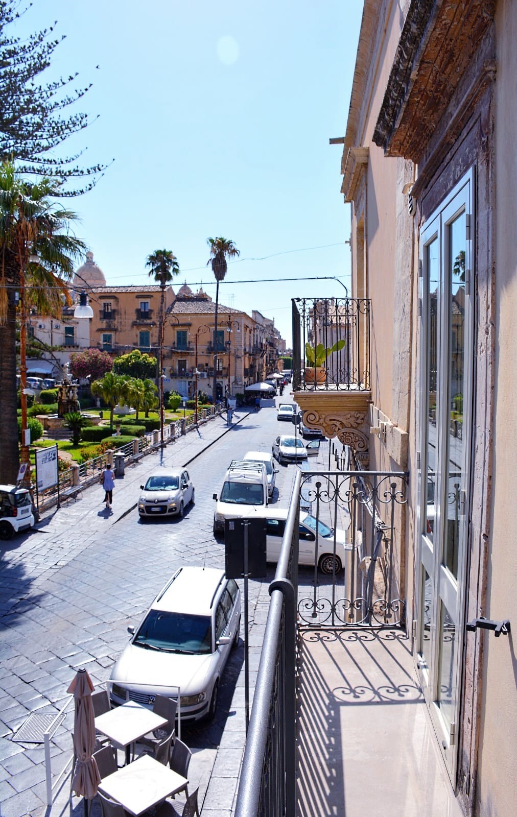 Lúrooms Guesthouse in Noto