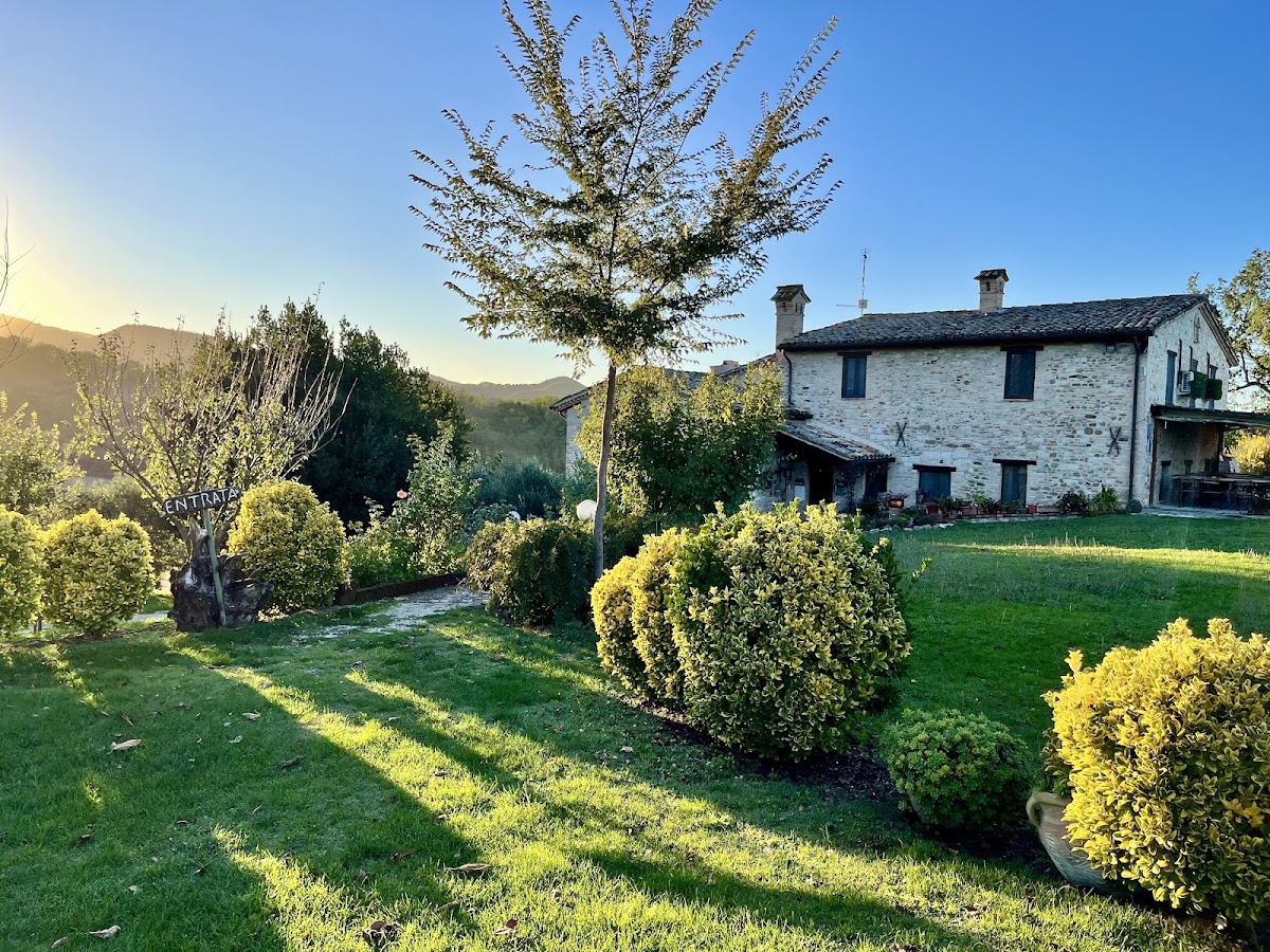 Agriturismo Biologico Pieve del Colle - Fattoria Didattica — Alloggio a Urbino, Pesaro e Urbino
