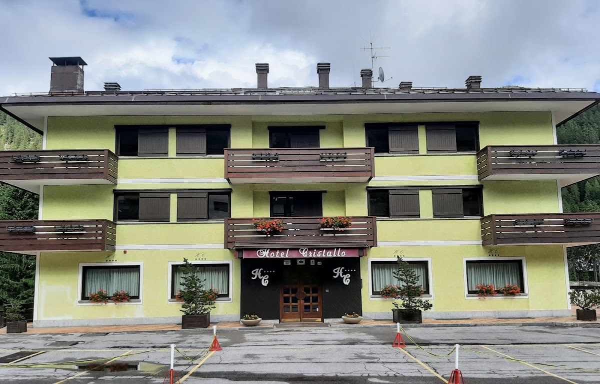 Hotel Cristallo Madonna di Campiglio — Alloggio a Madonna di Campiglio, Trento