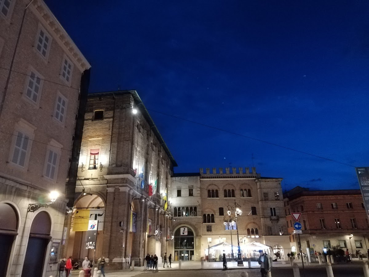 B&B Al Battistero d'Oro — Alloggio a Parma, Parma