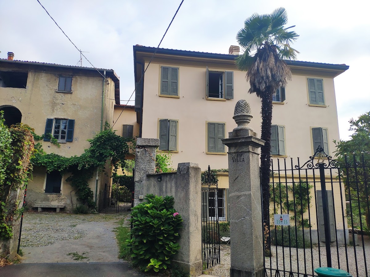 B&B Villa Corti — Alloggio a Como, Como