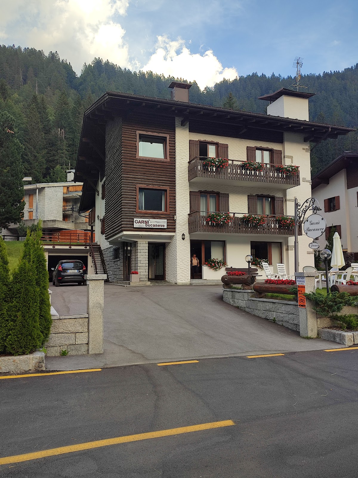 Garnì BUCANEVE Bed & Breakfast