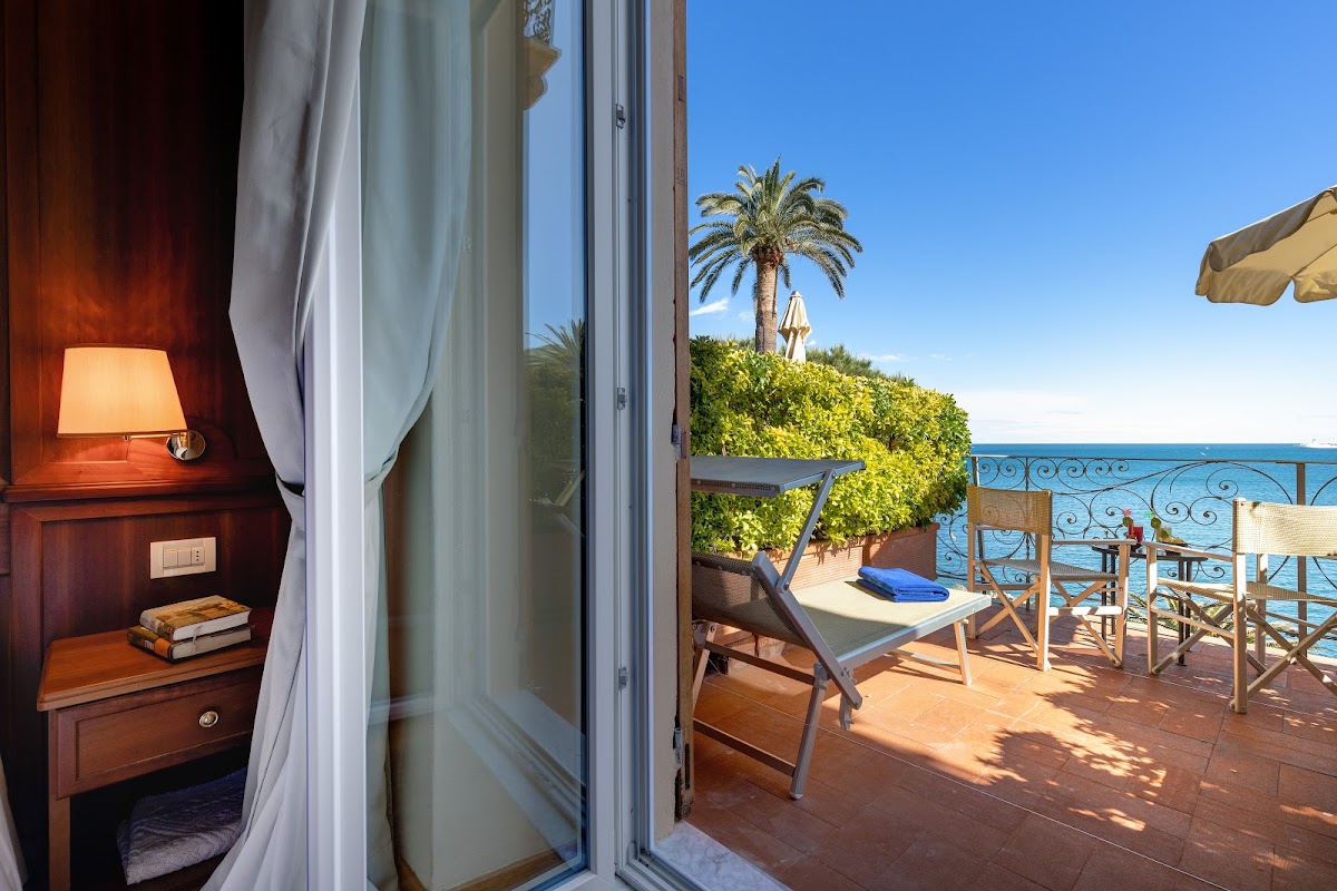 Hotel Continental — Alloggio a Portofino, Genova