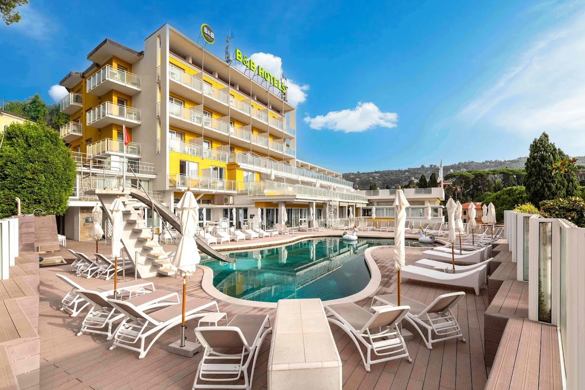 B&B HOTELS Park Hotel Suisse Santa Margherita Ligure — Alloggio a Portofino, Genova