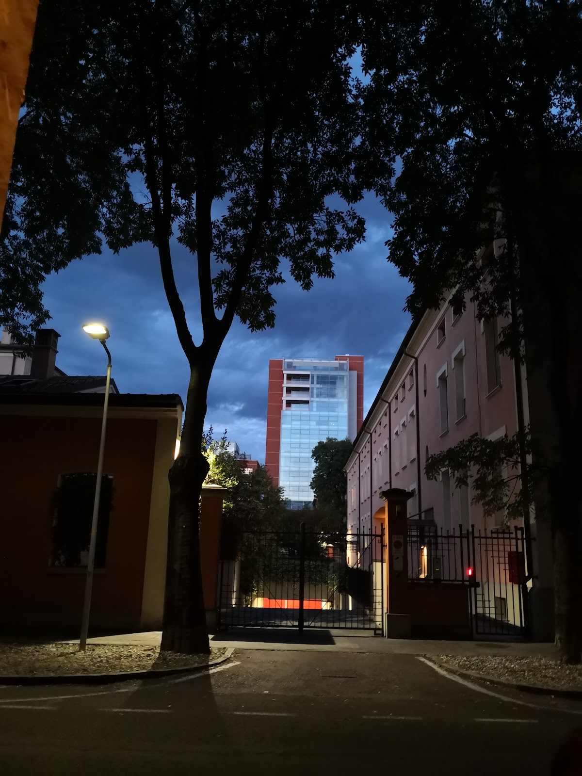 B&B "Caramelle" — Alloggio a Modena, Modena