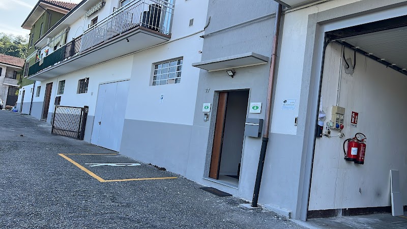 Carrera Living L&H | Casa Vacanze Borgomanero