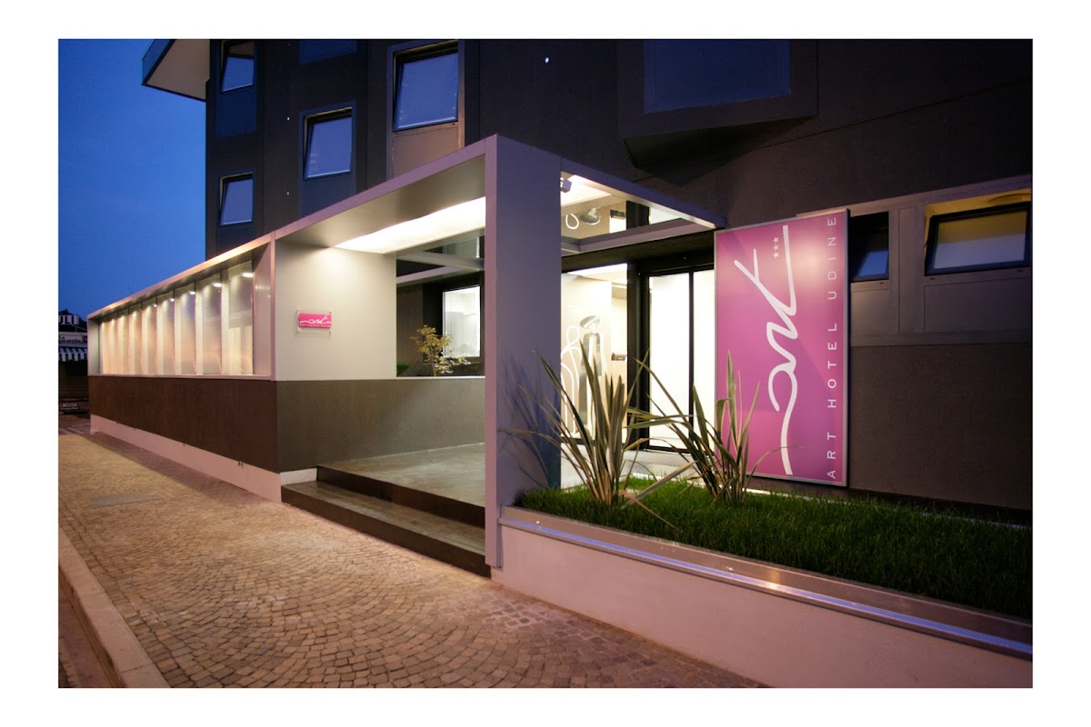 Art Hotel Udine — Alloggio a Udine, Udine