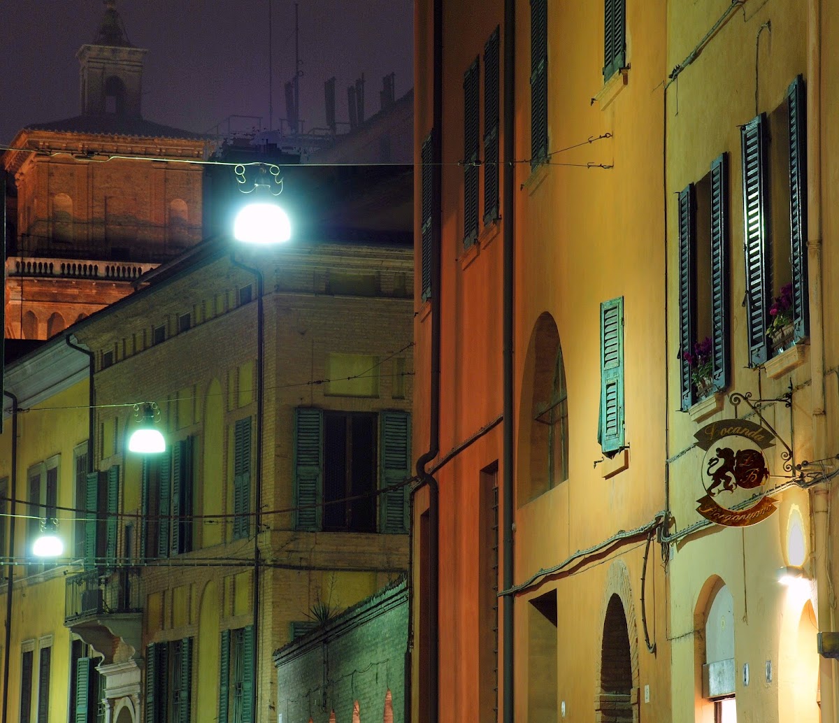Locanda Borgonuovo B&B — Alloggio a Ferrara, Ferrara