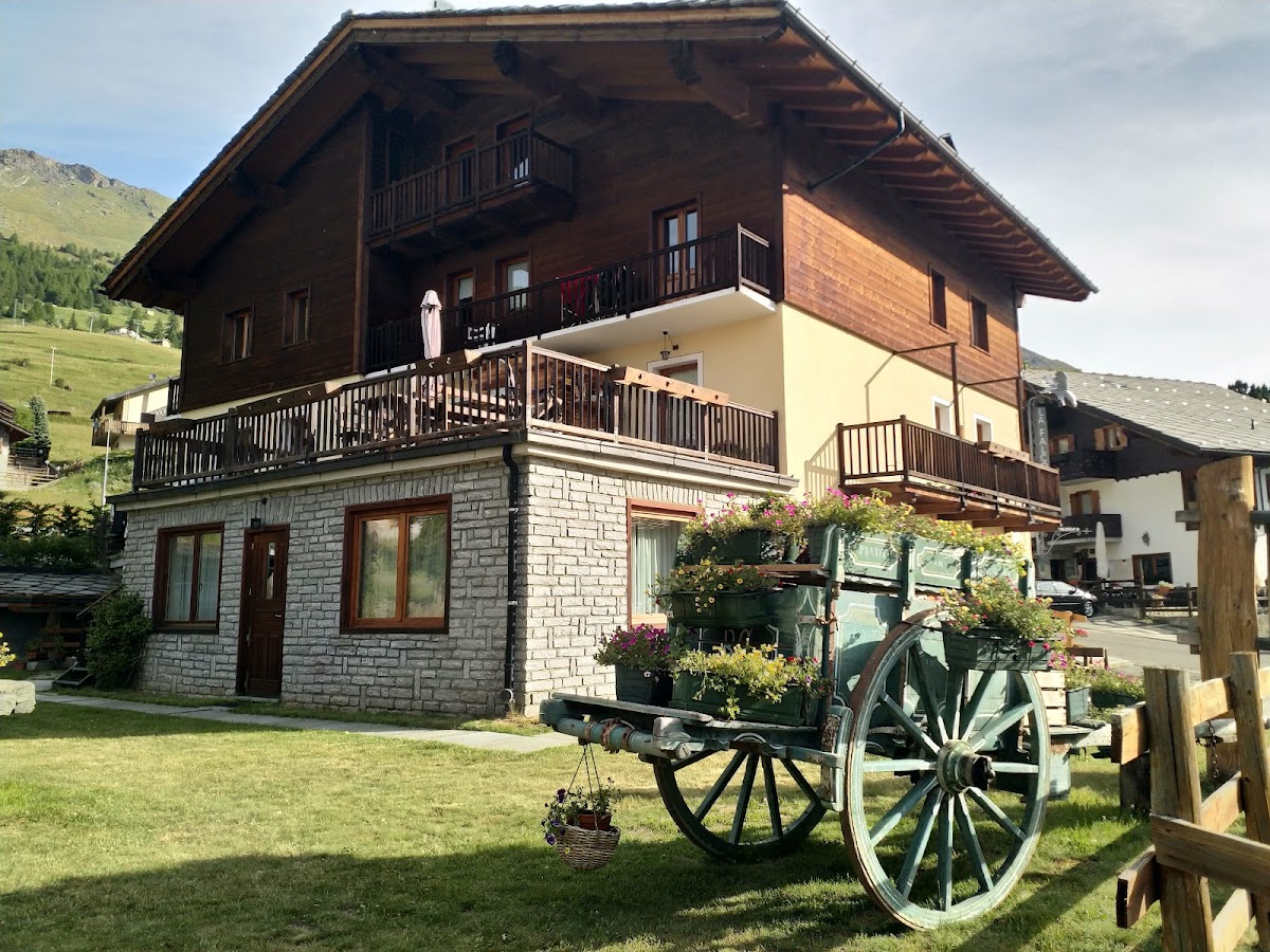 La Falconetta — Alloggio a Champoluc, Aosta