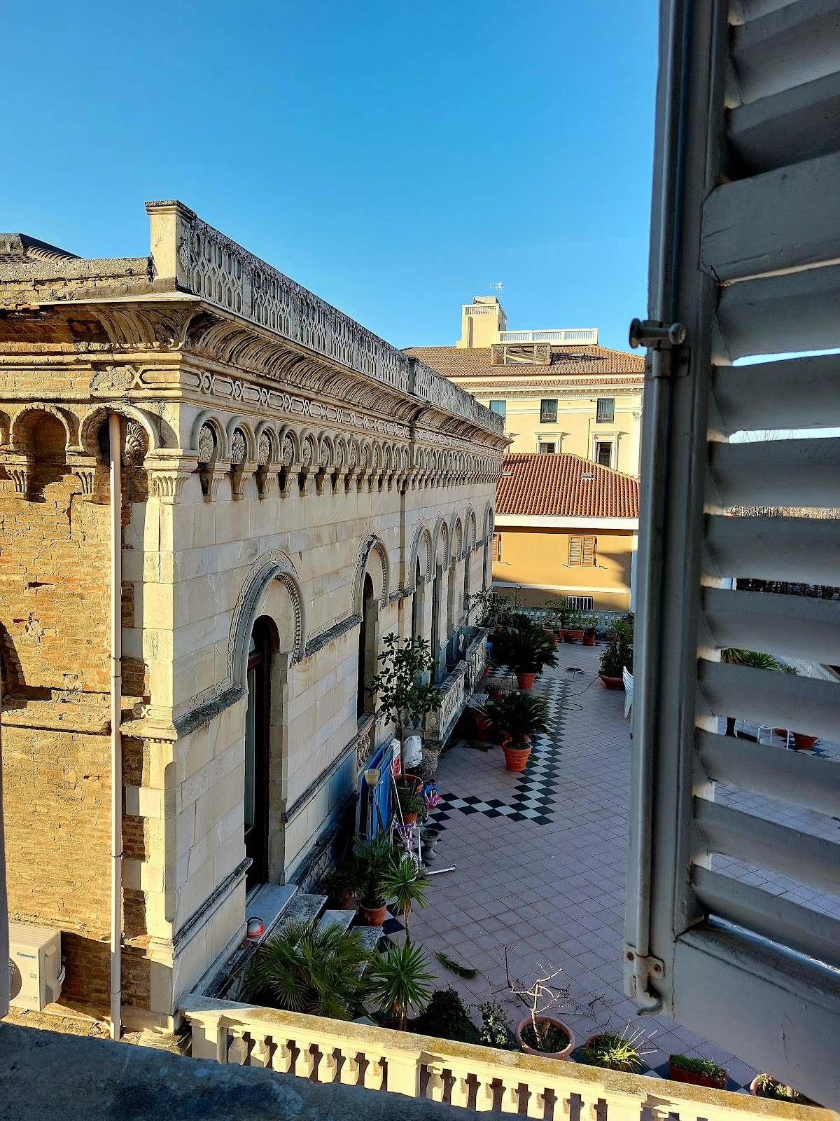B&B Dimora Novecento — Alloggio a Pescara, Pescara