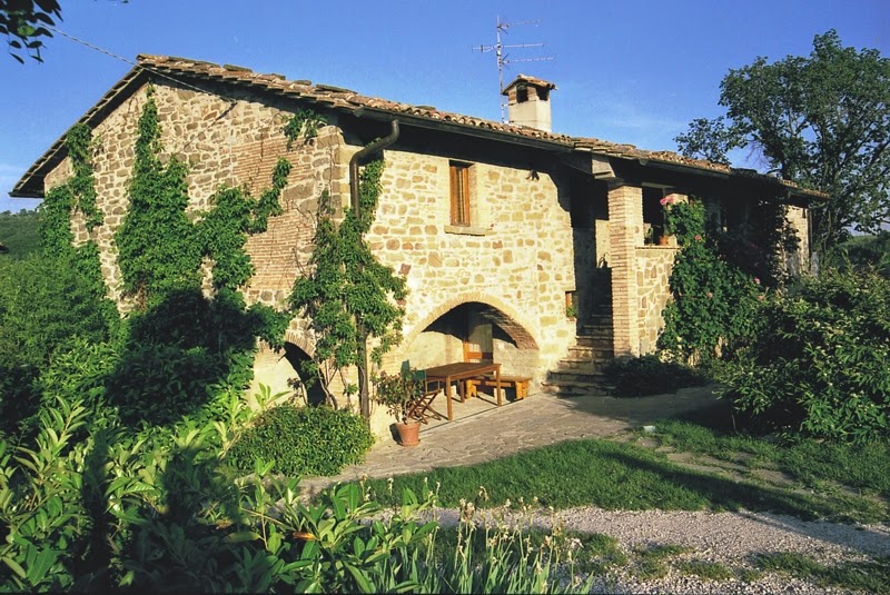 Agriturismo La Ginestra — Alloggio a Gubbio, Perugia